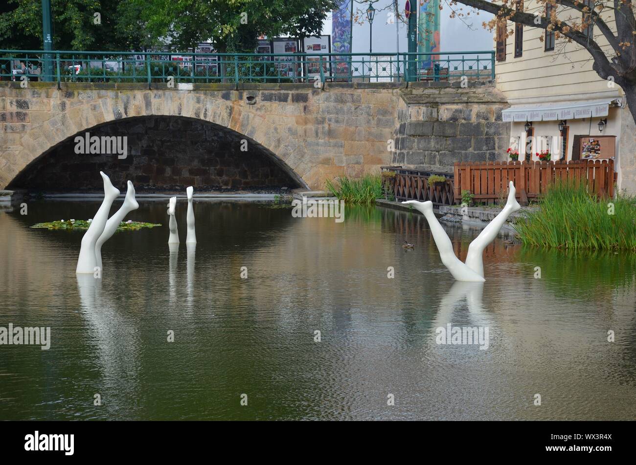 Pilzen (Pilsen), Tschechien: Figuren Fluss im Foto Stock