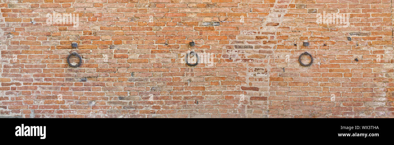 Scadenza rustico muro di mattoni in formato poster Foto Stock