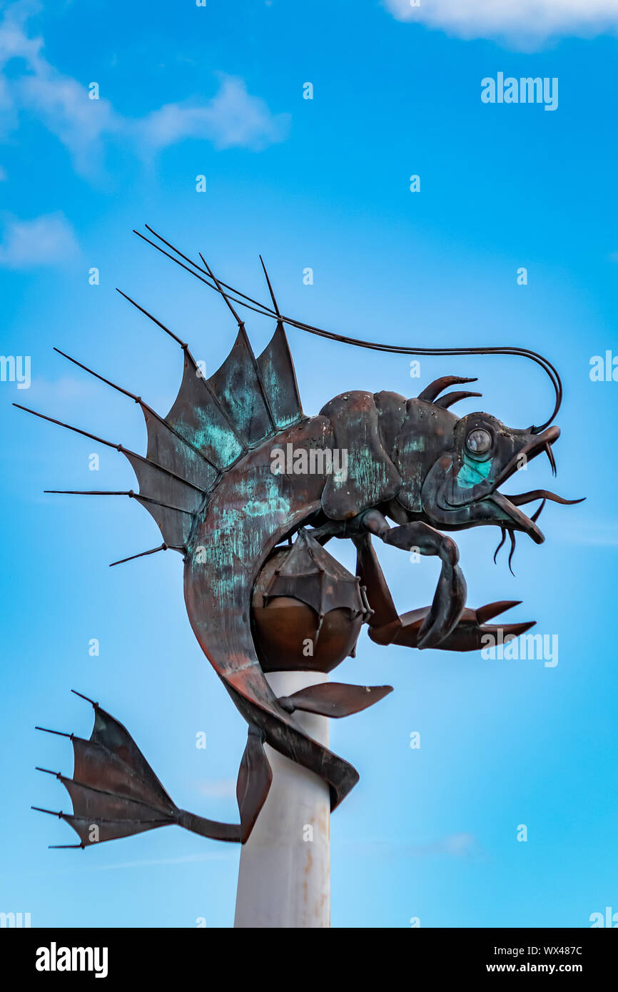 Vintage e navi storiche cannoni Leviathan e monumenti Plymouth Hoe e Barbican Zona Plymouth ,DEVON REGNO UNITO Foto Stock