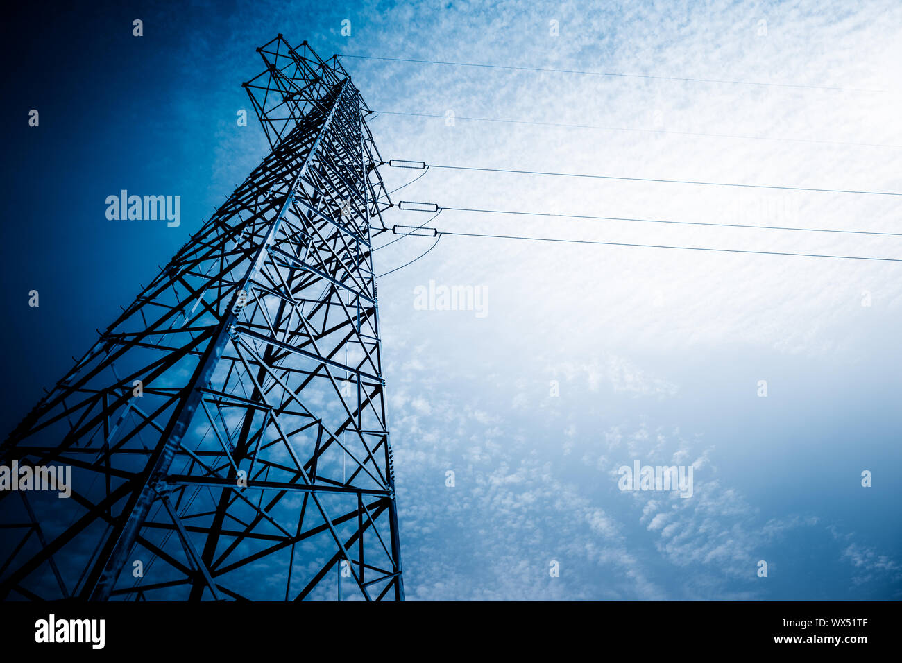 Alta torre di tensione Foto Stock