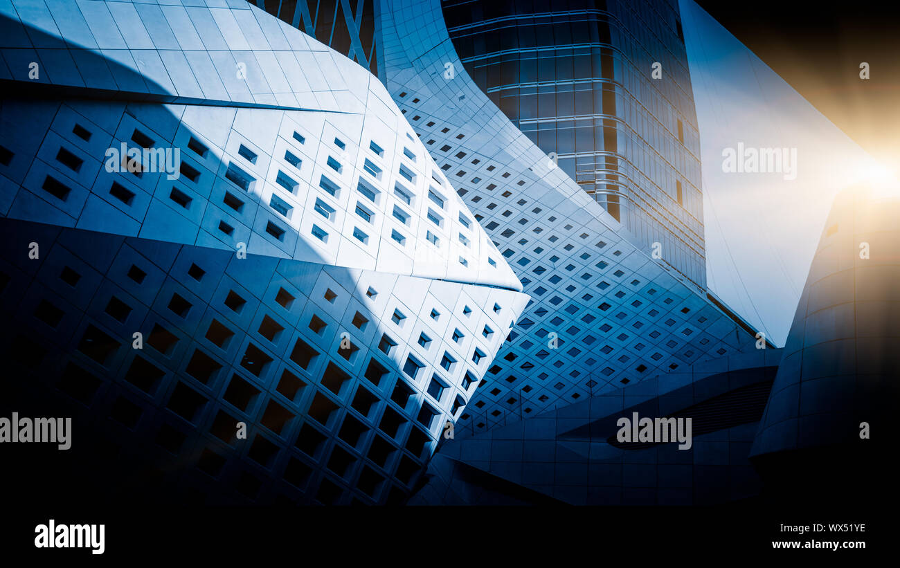 Nei toni del blu edificio per uffici Foto Stock