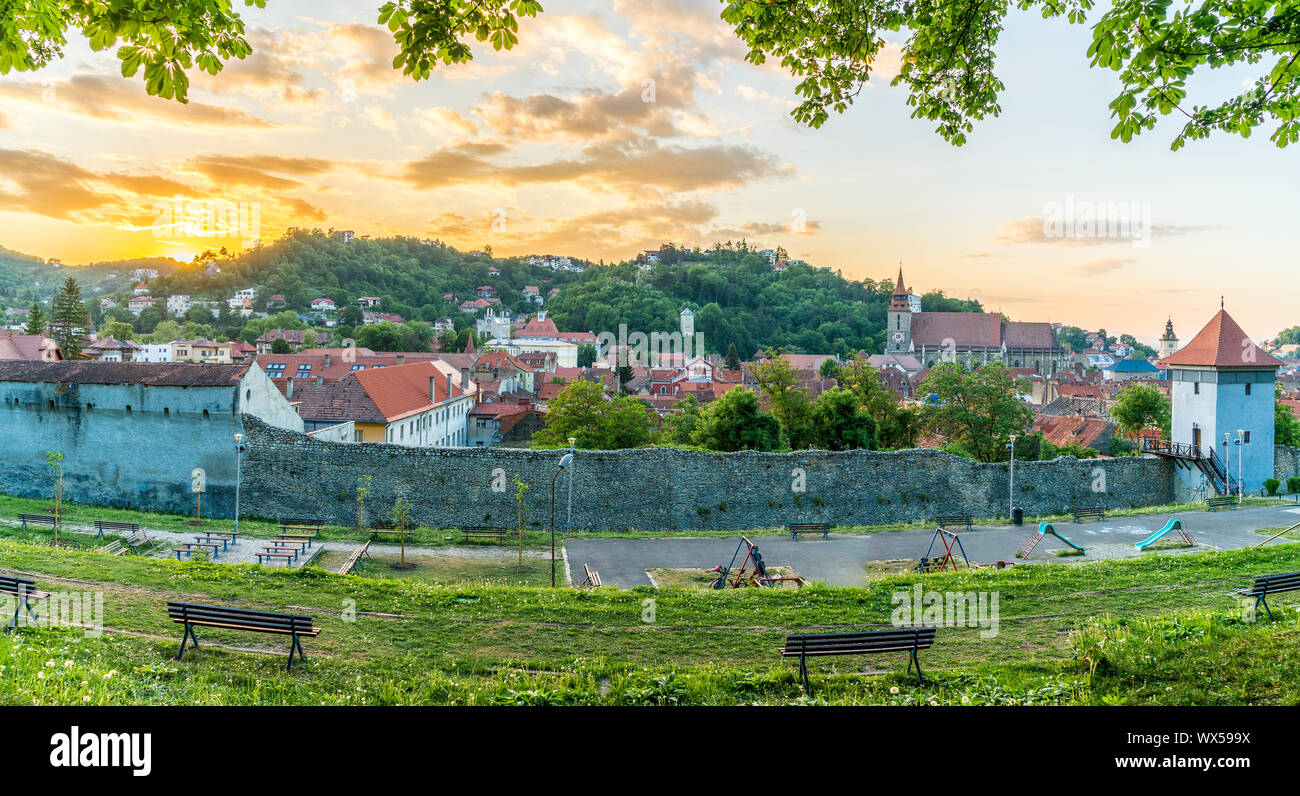 Cityscape Brasov, antenna e vista panoramica, Transilvania, Romania Foto Stock
