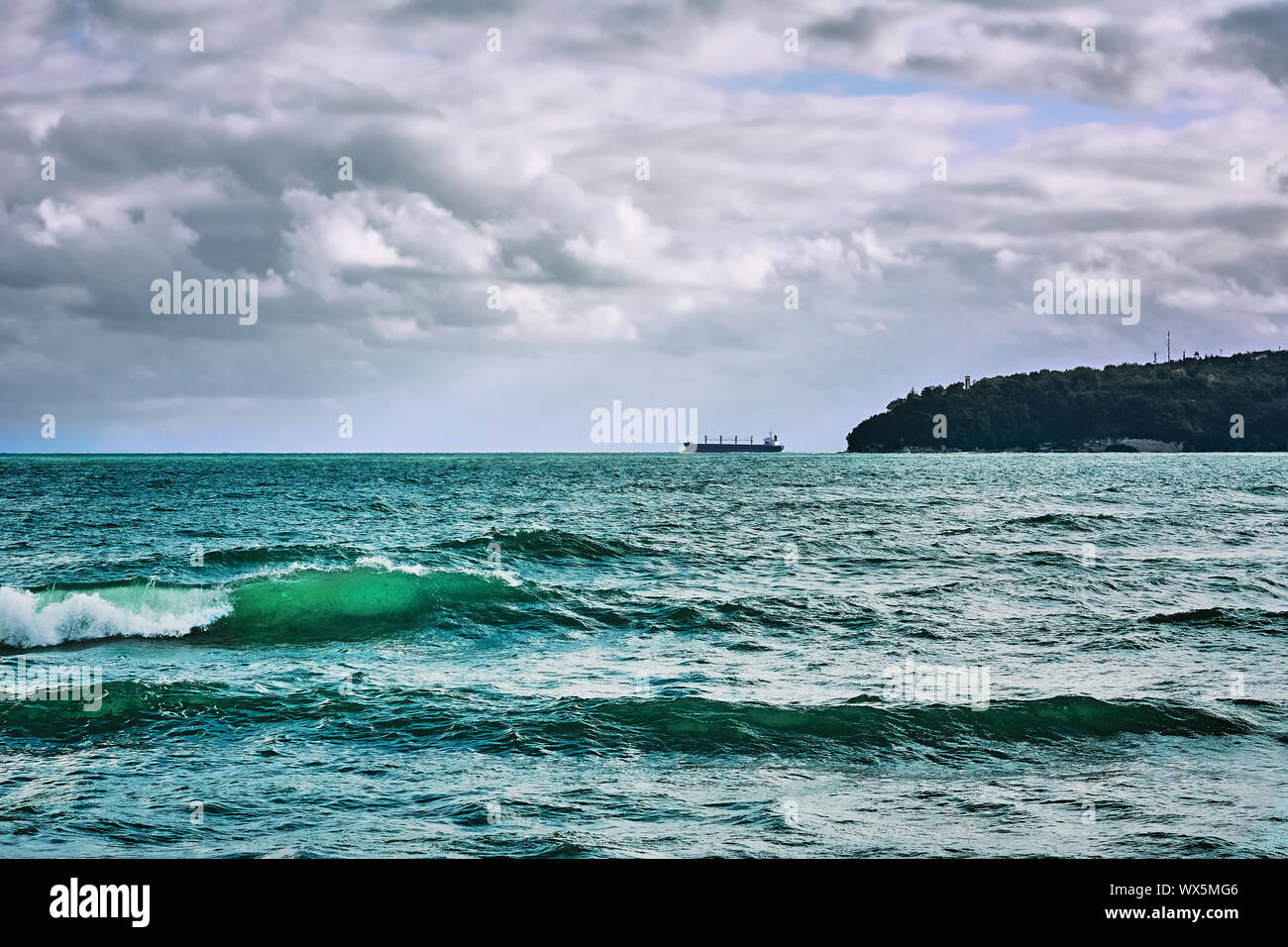 Onde sul mare Foto Stock
