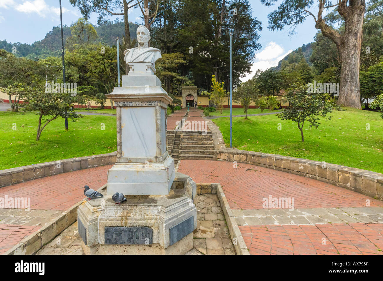 Bogotà Simon Bolívar Statua e la Casa Museo Quinta Bolivar ingresso Foto Stock
