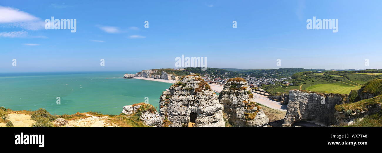 Etretat è una città della Normandia Foto Stock