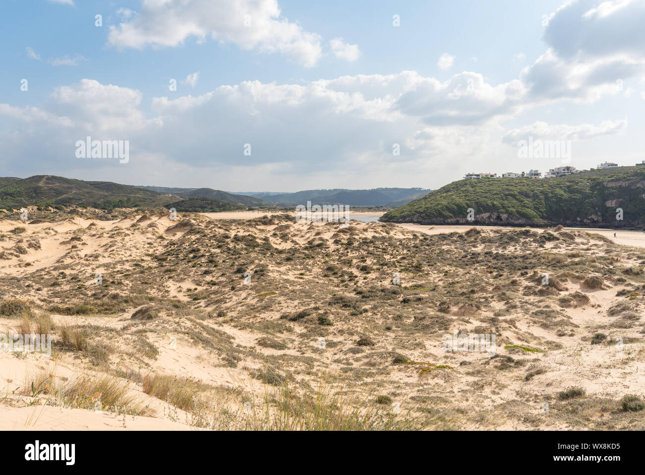 La bella spiaggia e la foce del fiume Aljezur, La Praia da Amoreira Foto Stock