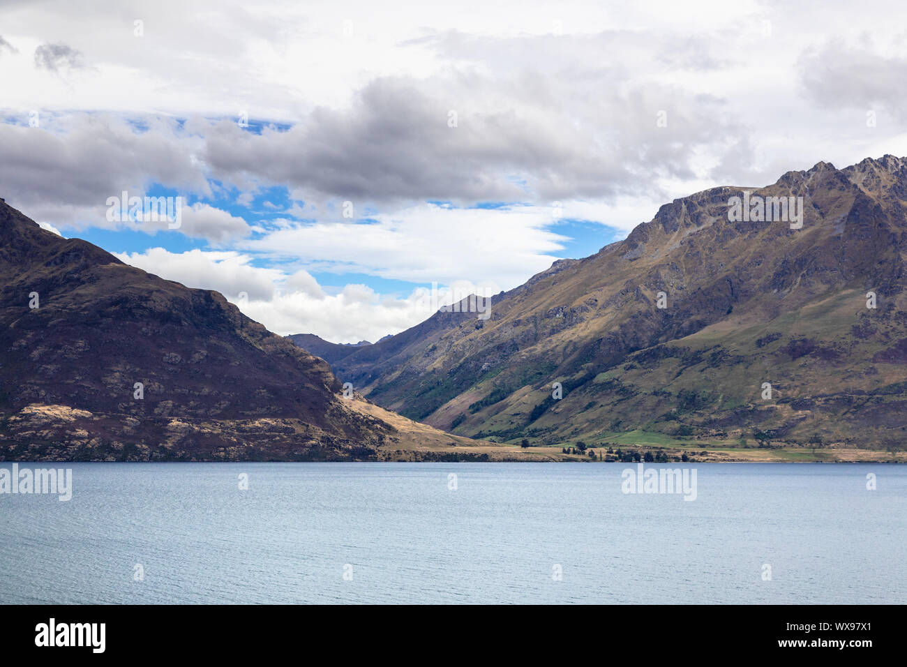 Il lago di Wakatipu nel sud della Nuova Zelanda Foto Stock