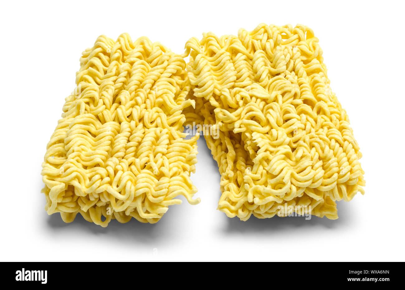 Quadrato tratteggiato di Dried Noodles isolato su bianco. Foto Stock