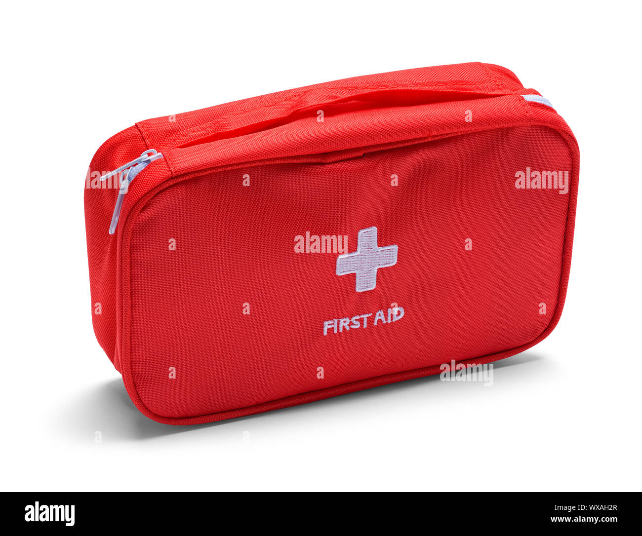 Red Kit di primo soccorso sacca isolata su bianco. Foto Stock