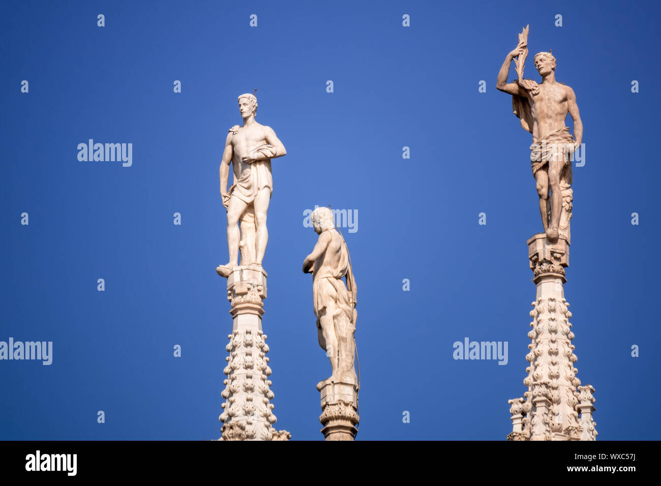 Statua al Duomo Milano Italia Foto Stock