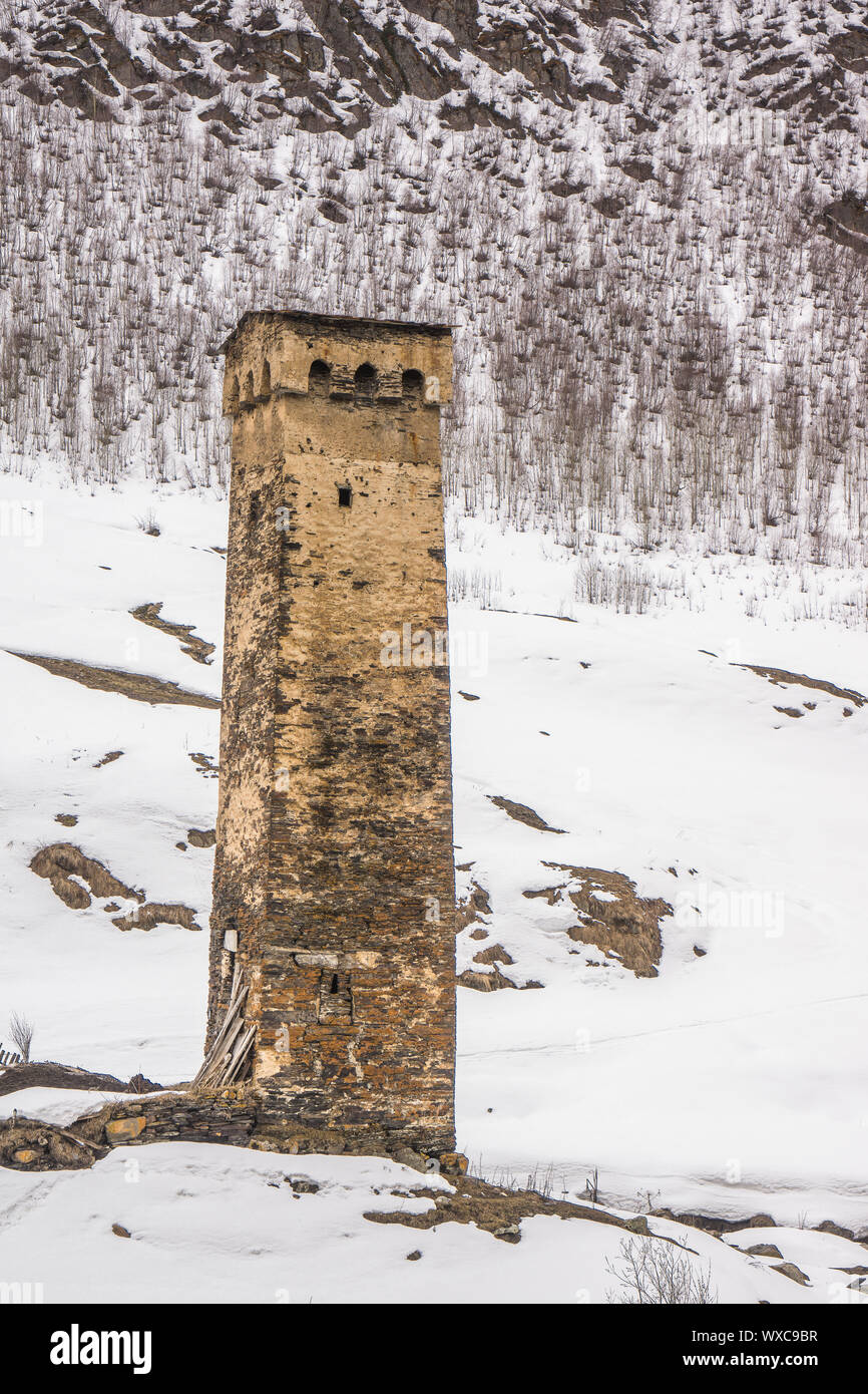 Ushguli alta torre di difesa Foto Stock