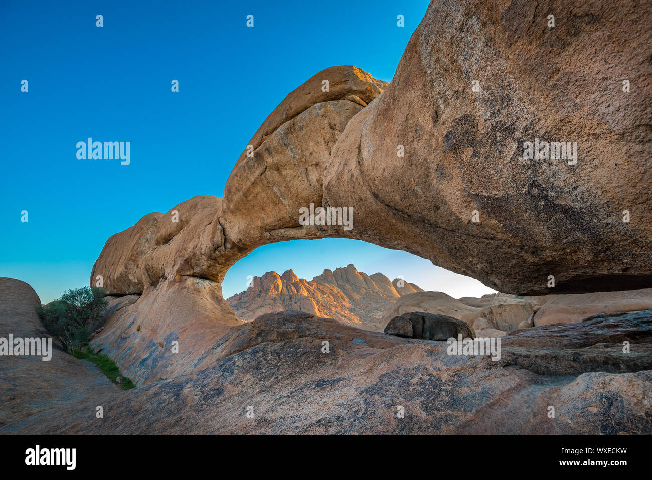 Spitzkoppe, formazione rocciosa unica nel Damaraland, Namibia Foto Stock