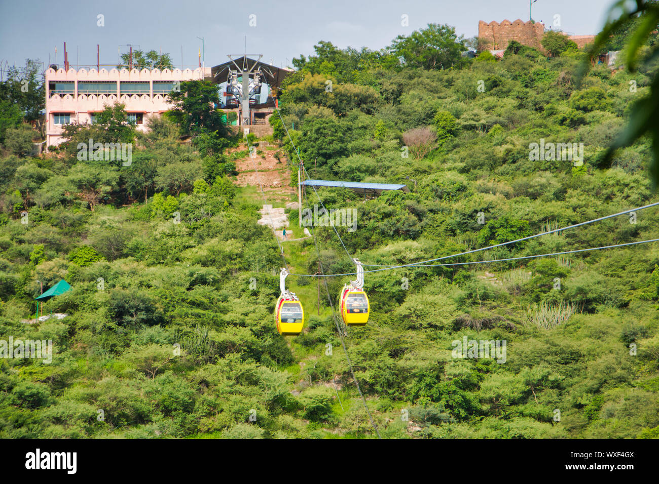 Modo di corda di Karni Mata Temple, Udaipur, Rajasthan, India Foto Stock