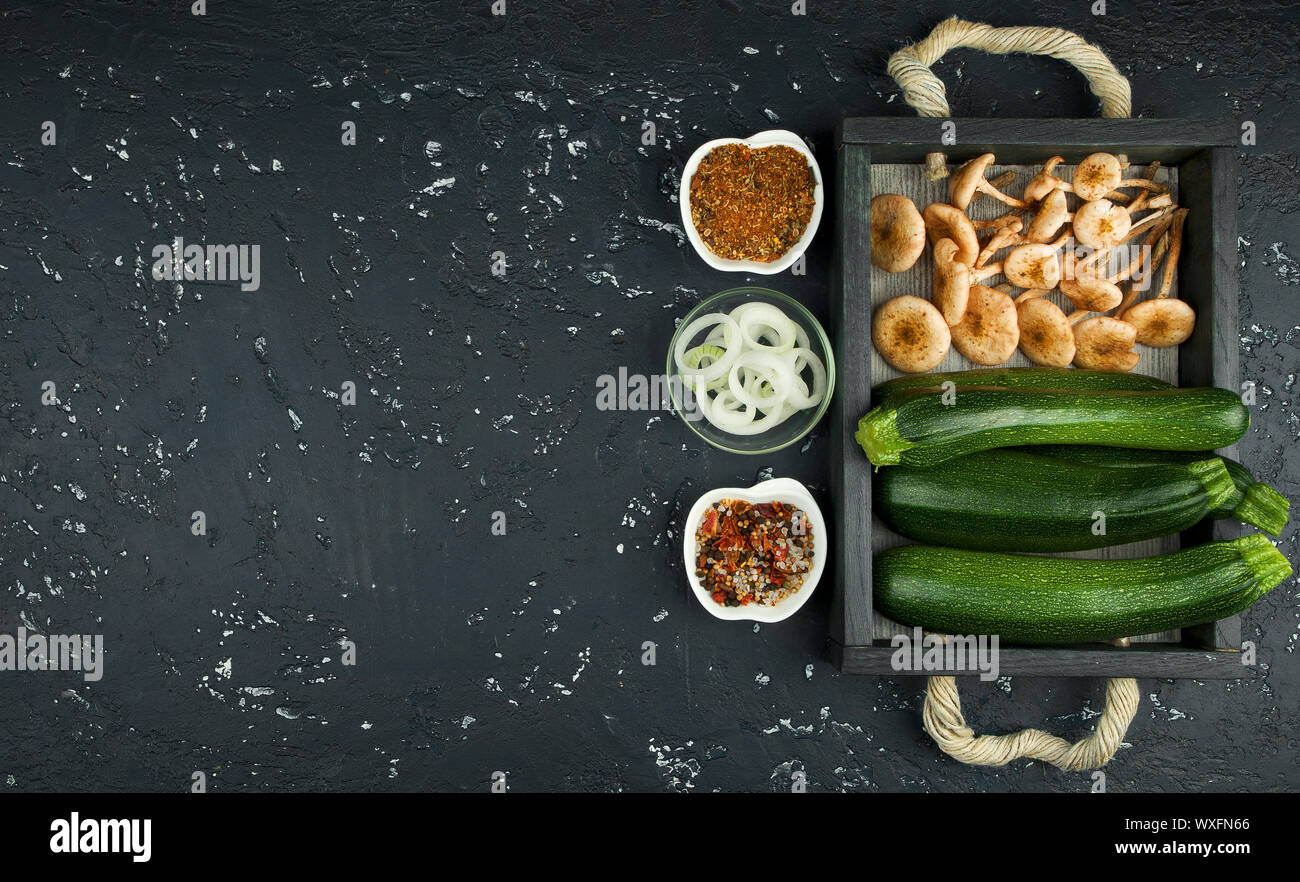 Zucchine fresche Foto Stock