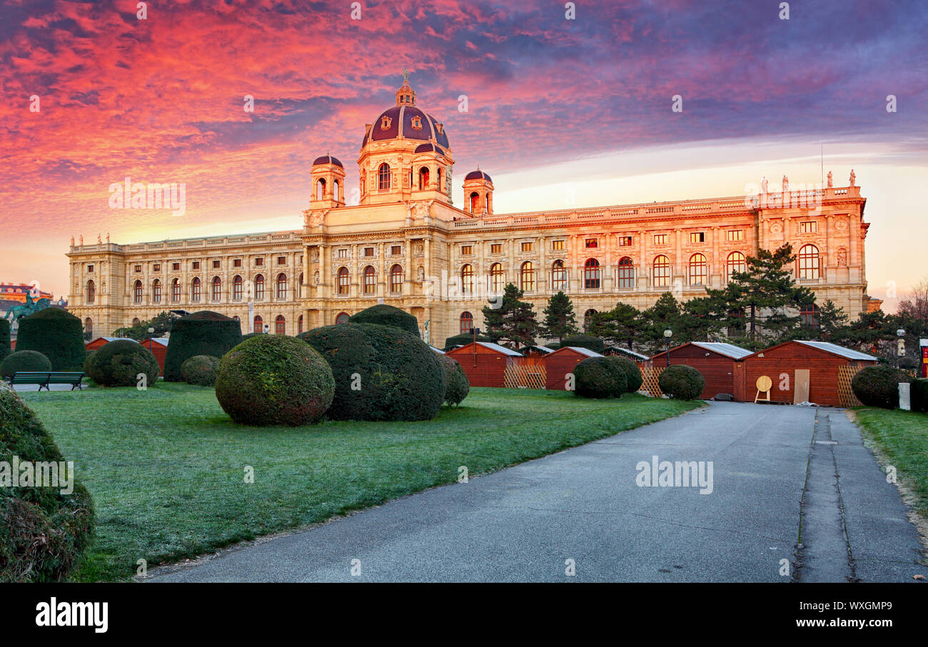 Vienna, Austria. Bellissima vista del famoso Kunsthistorisches - Museo di Belle Arti Foto Stock