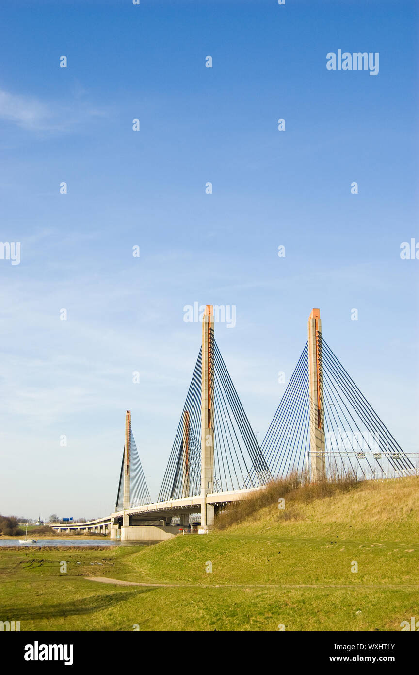 Un cavo ponte in Zaltbommel, Paesi Bassi Foto Stock
