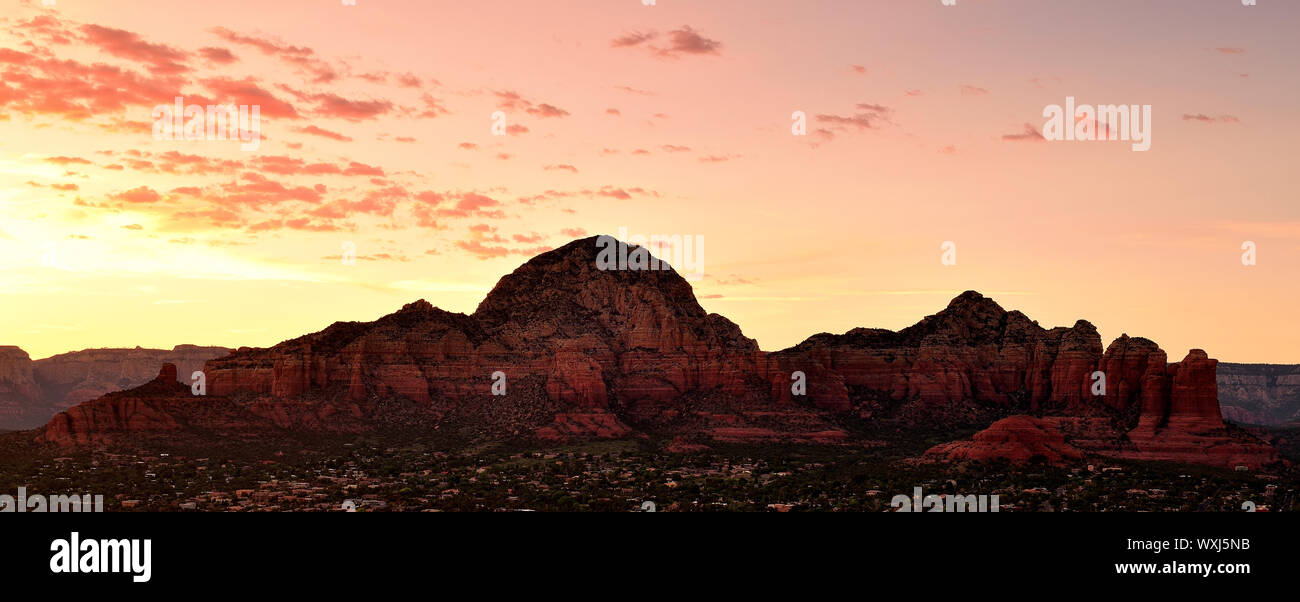 Tramonto di Sedona, in Arizona, Stati Uniti Foto Stock