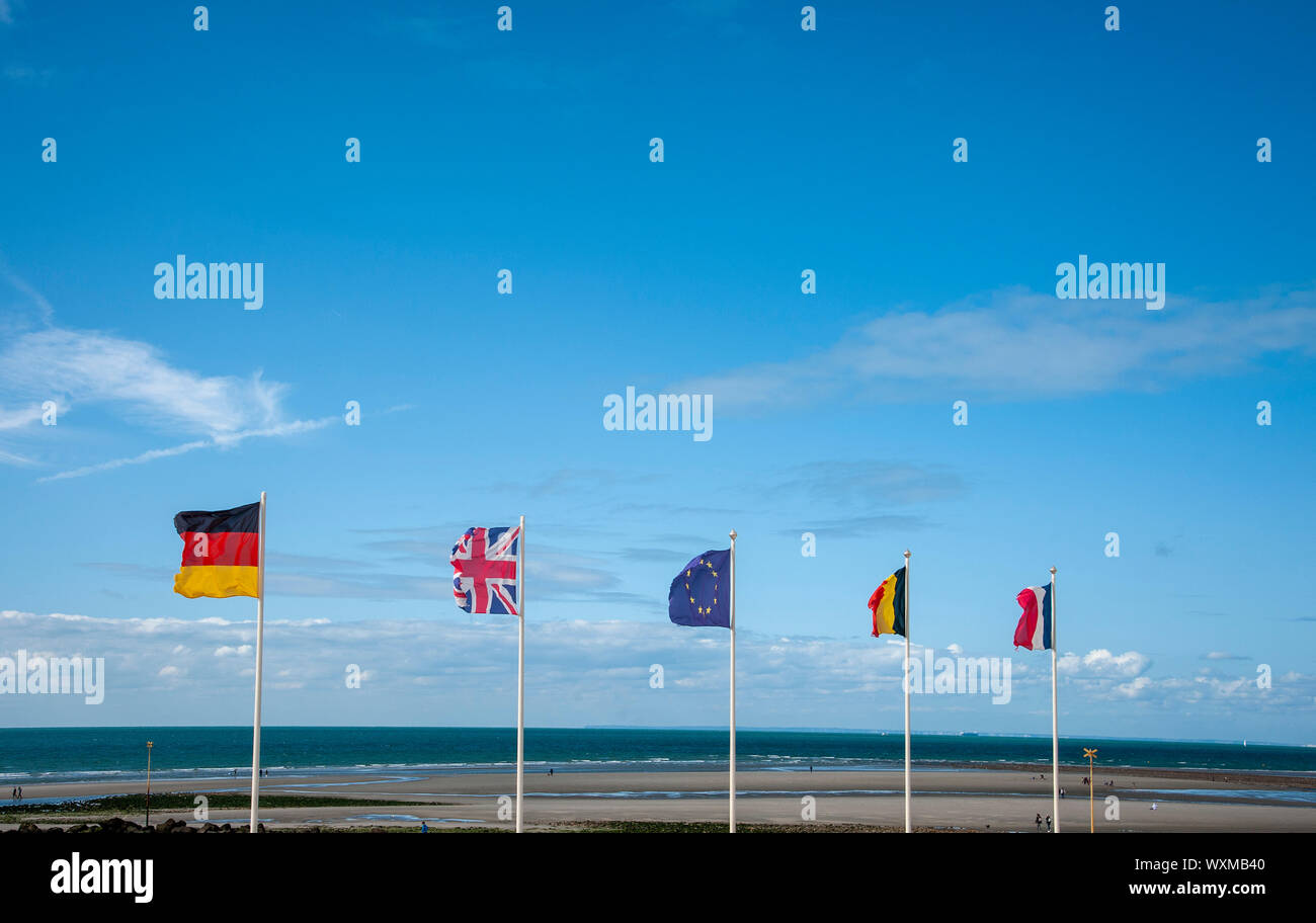 Ue e bandiere europee Foto Stock