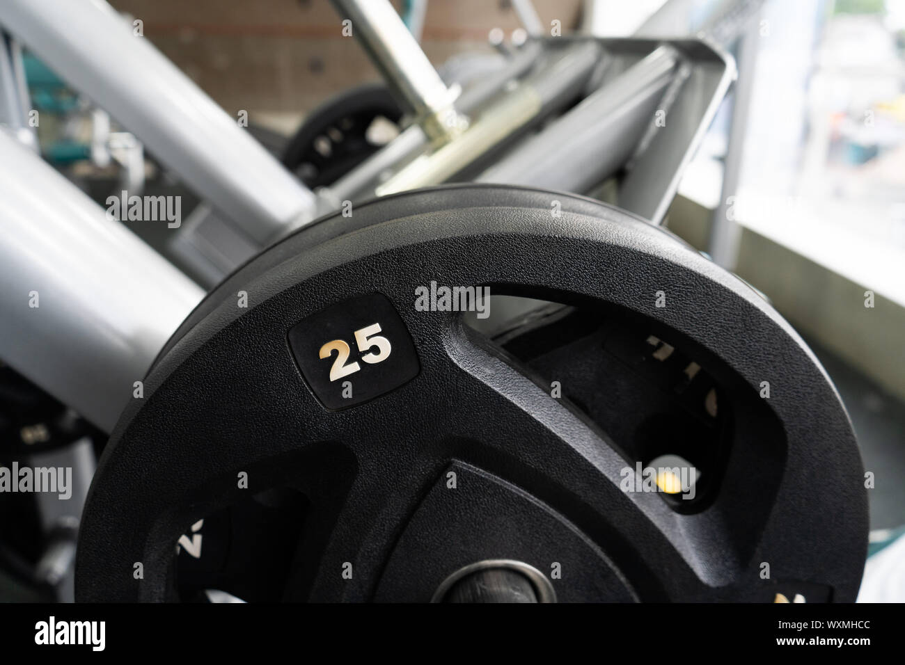 Peso in palestra, vicino la foto in orizzontale Foto Stock