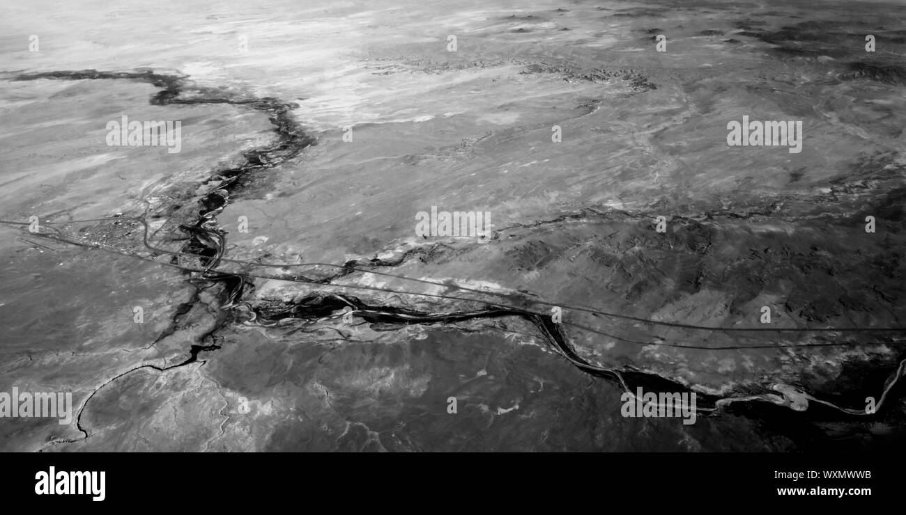 Messa a terra dal al di sotto dello Foto Stock