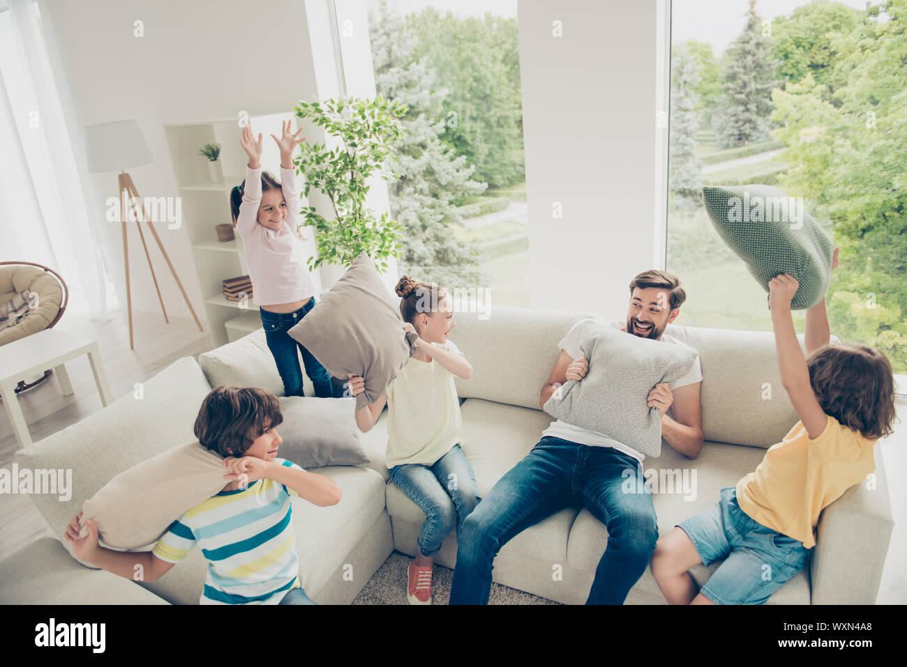 Sogno e sognanti leisure lifestyle crazy incurante papà concetto. Porto  Foto stock - Alamy