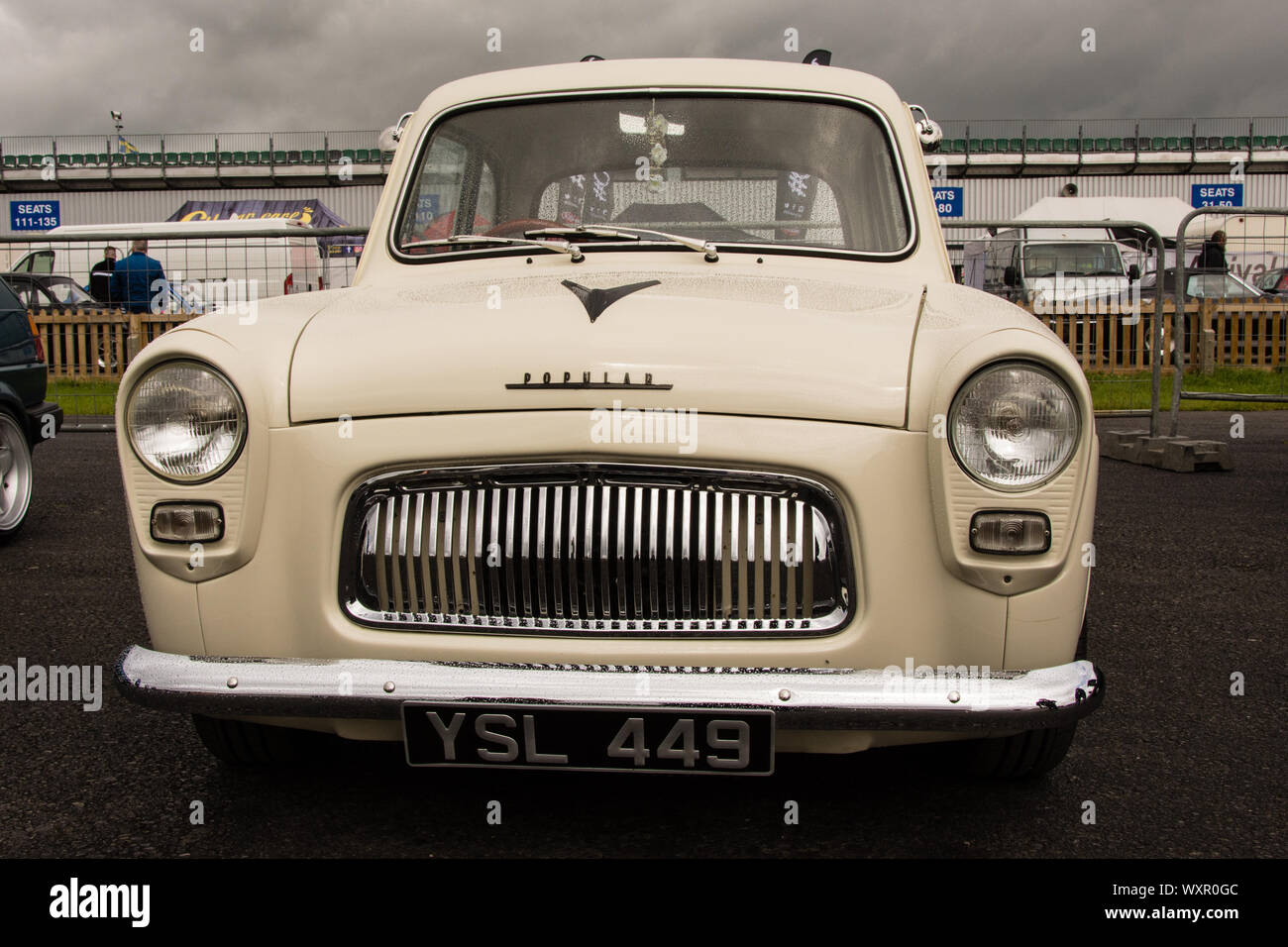 Anni sessanta Ford Deluxe popolari Foto Stock