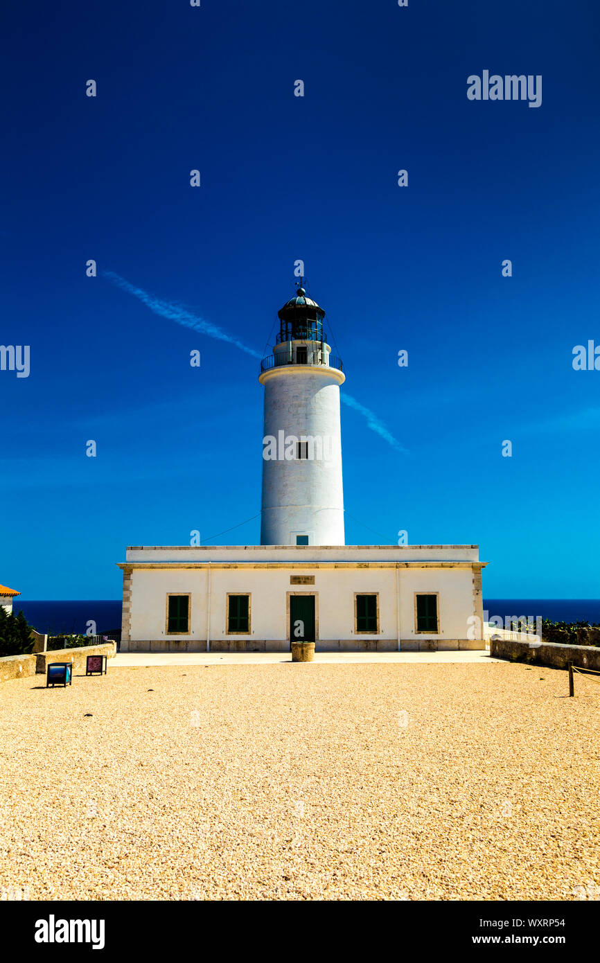 Lungi de Faro di la Mola, Formentera, isole Baleari, Spagna Foto Stock