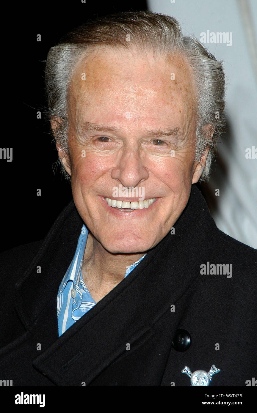Robert Culp presso la celebrità Screening di Twentieth Century Fox 'a piedi la linea" tenutasi presso l'Accademia delle Arti e delle scienze cinematografiche, Samuel Goldwyn Theater di Beverly Hills, CA. L'evento ha avuto luogo giovedì 9 novembre 2005. Foto di: SBM / PictureLux - Riferimento File # 33864-2673SBMPLX Foto Stock