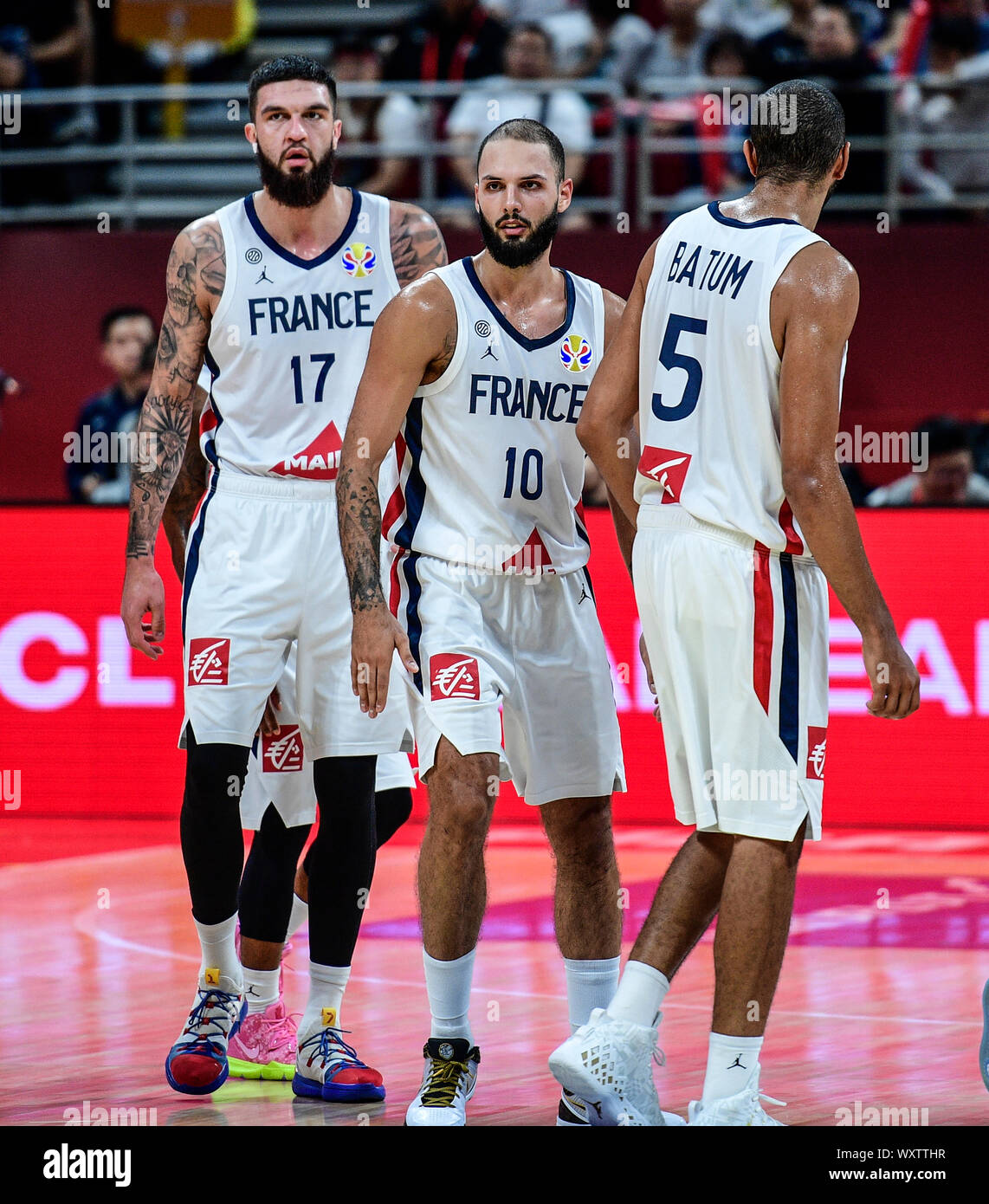 In Francia la squadra nazionale vs. Australia. Pallacanestro FIBA World Cup Cina 2019, semifinali. Medaglia di bronzo gioco Foto Stock