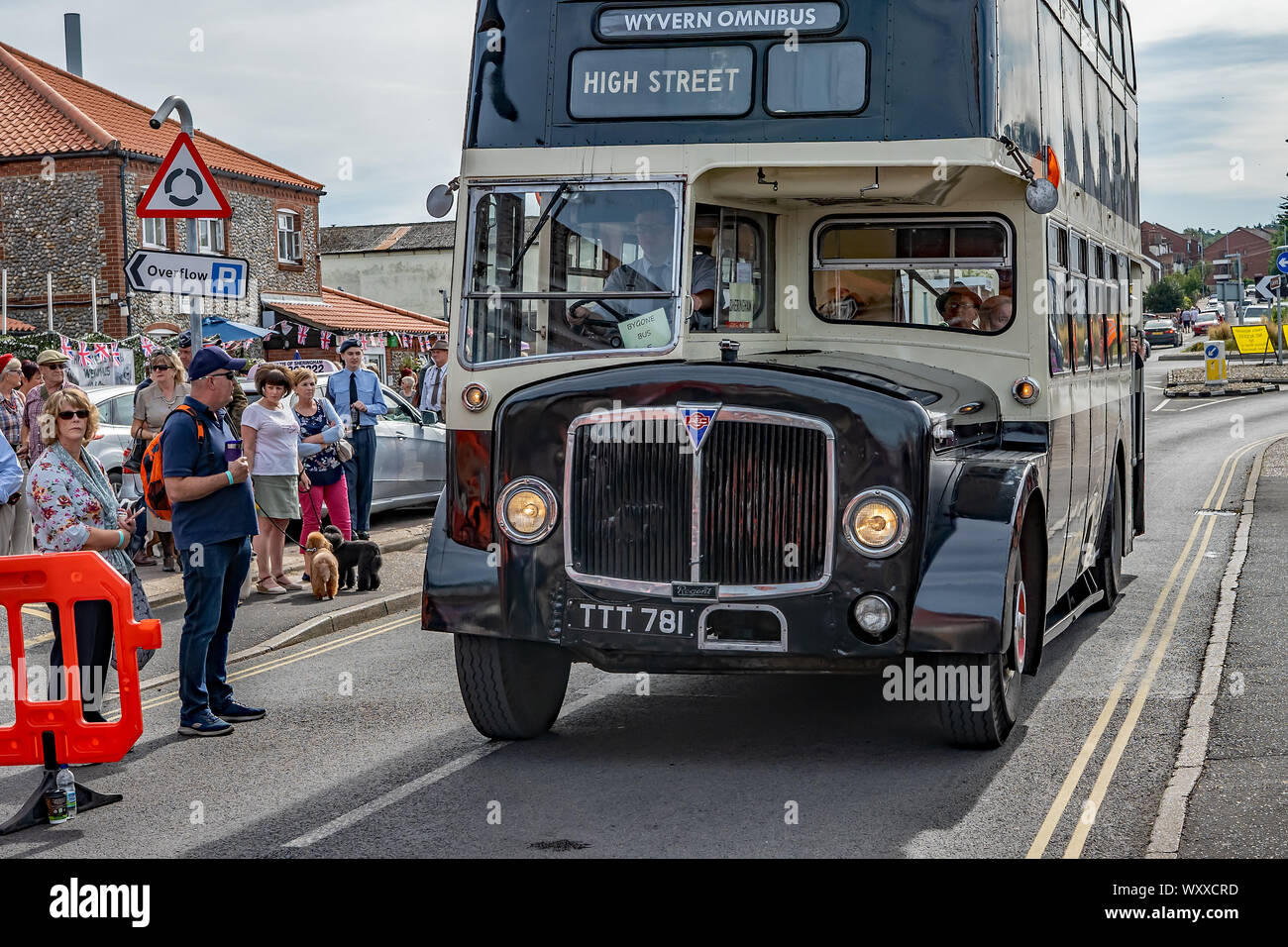 Bus Vintage usato durante il 1940s weekend a trasporta persone da Sheringham a Holt e viceversa Foto Stock