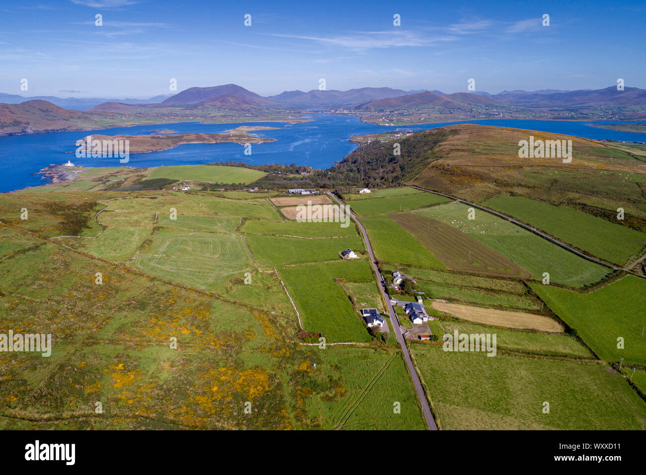 Vista aerea della high road, Valentia Island, nella contea di Kerry, Irlanda Foto Stock