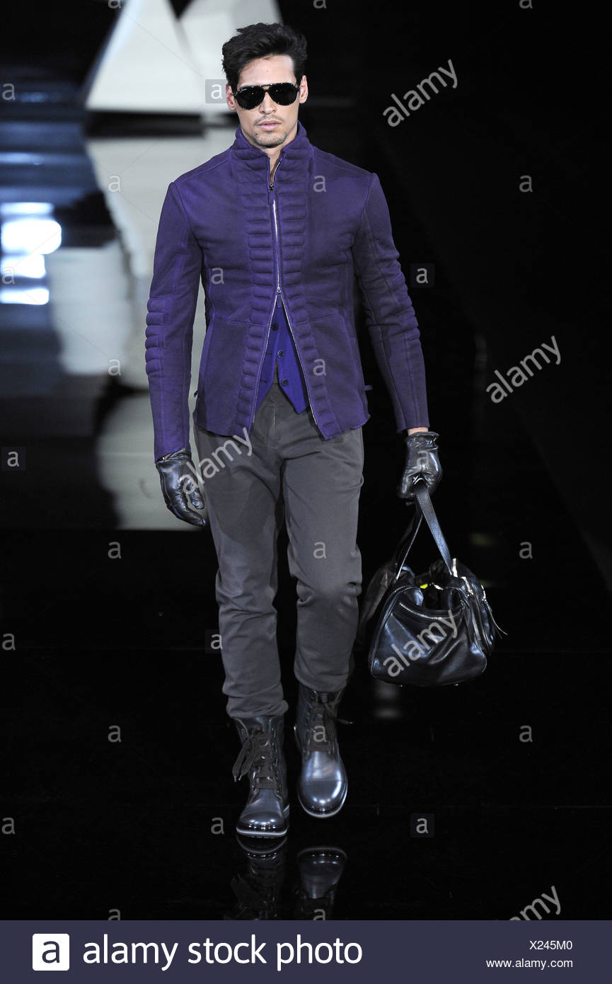 Abbigliamento Emporio Armani Uomo Hot Sale, 58% OFF | www.otsv.de