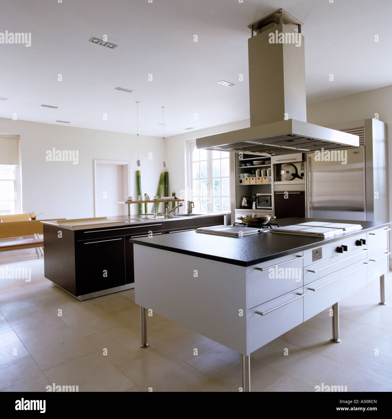 Cozinha Grande Moderna Apartamento Urbano Cozinha Moderna E Sala De Cozinha Grande Moderna Apartamento Urbano Cozinha Moderna E Sala De