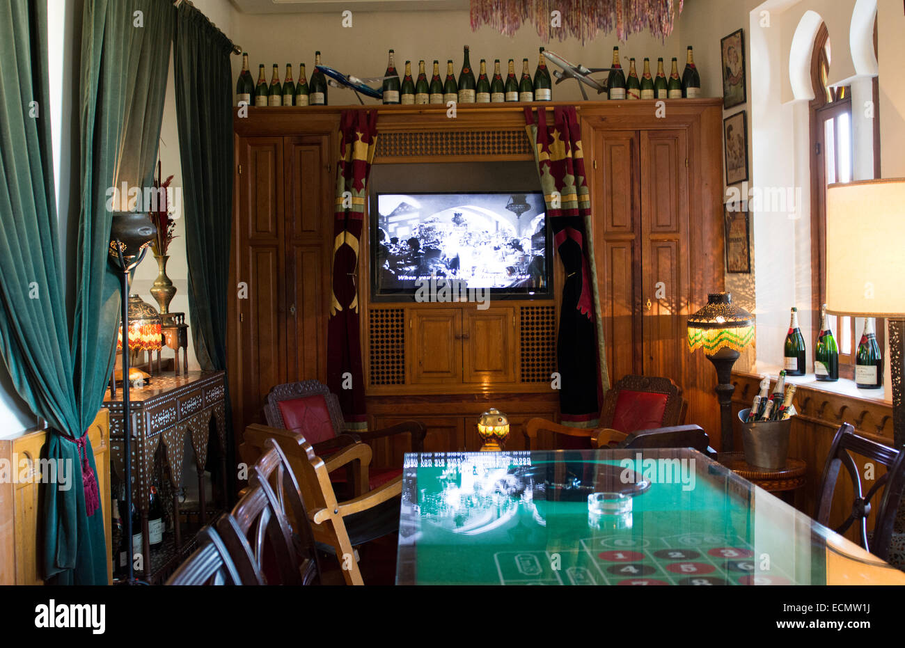 Morocco casablanca casino couffin a roulettes bebe
