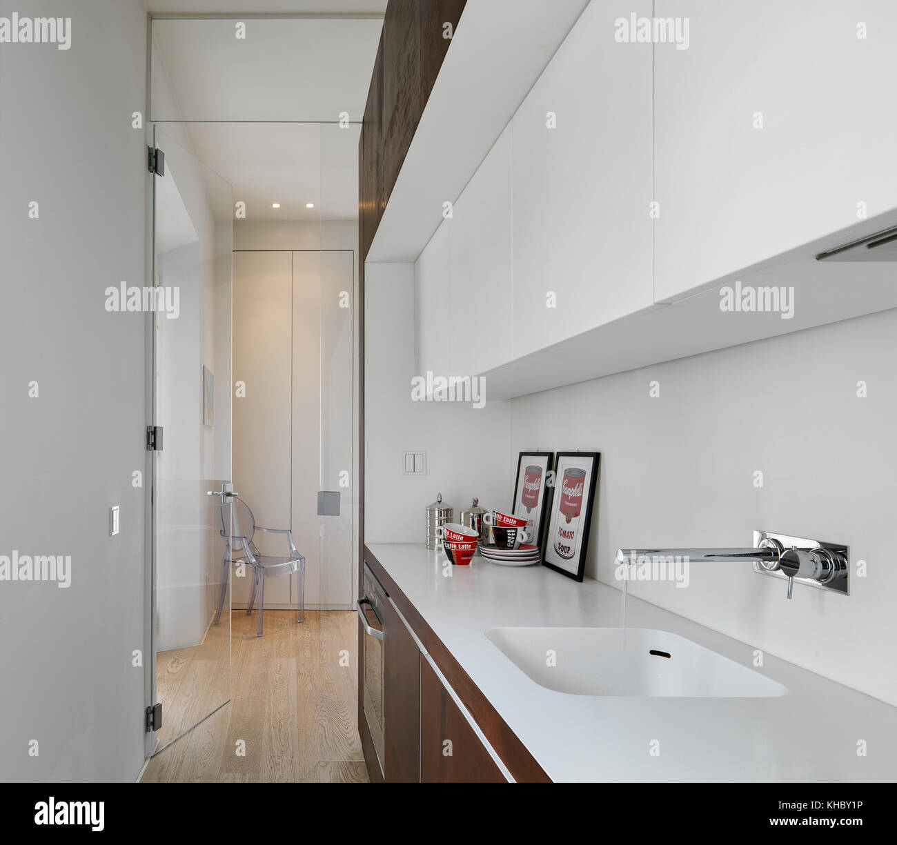 Fotografias De Interiores De Uma Cozinha Moderna Em Primeiro Plano A Fotografias De Interiores De Uma Cozinha Moderna Em Primeiro Plano A