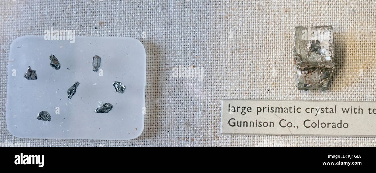 Te atomic symbol is element and a ... chemical Tellurium with